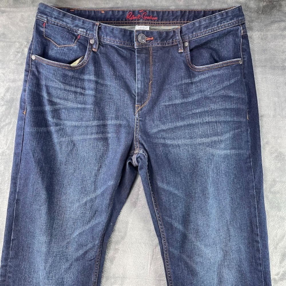 Robert Graham Classic Yates Jeans Mens 38x35 Blue Dark Wash Straight Denim Pants - Picture 2 of 10